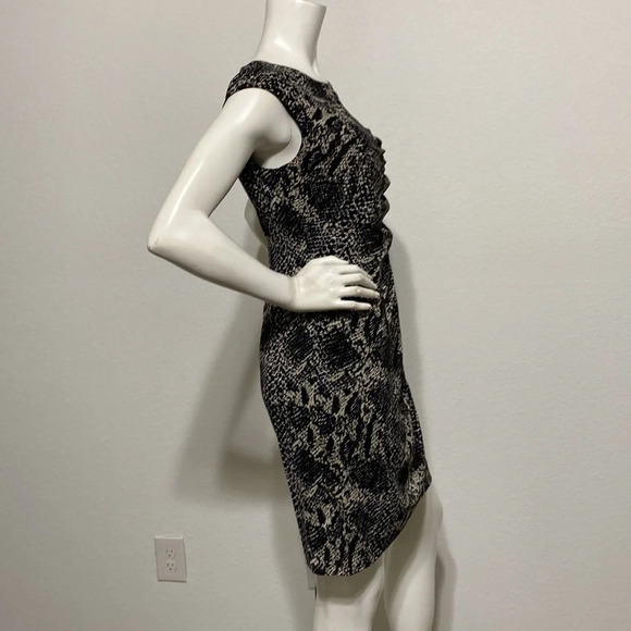 Ann Taylor Sheath Dress - Picture 6 of 10